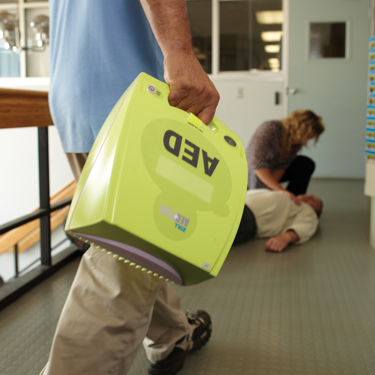 ZOLL AED Plus